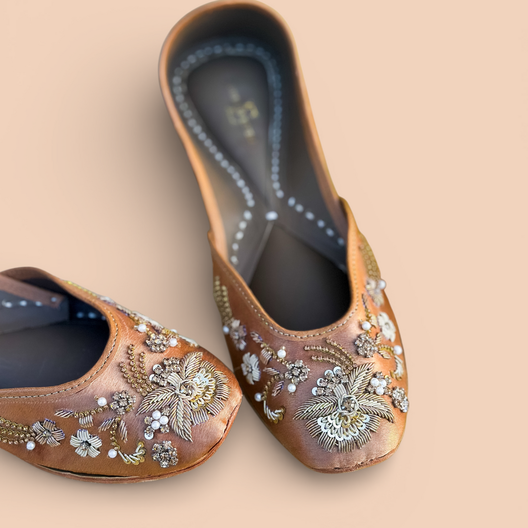 Handcrafted Punjabi juttis in Australia — House of Estela