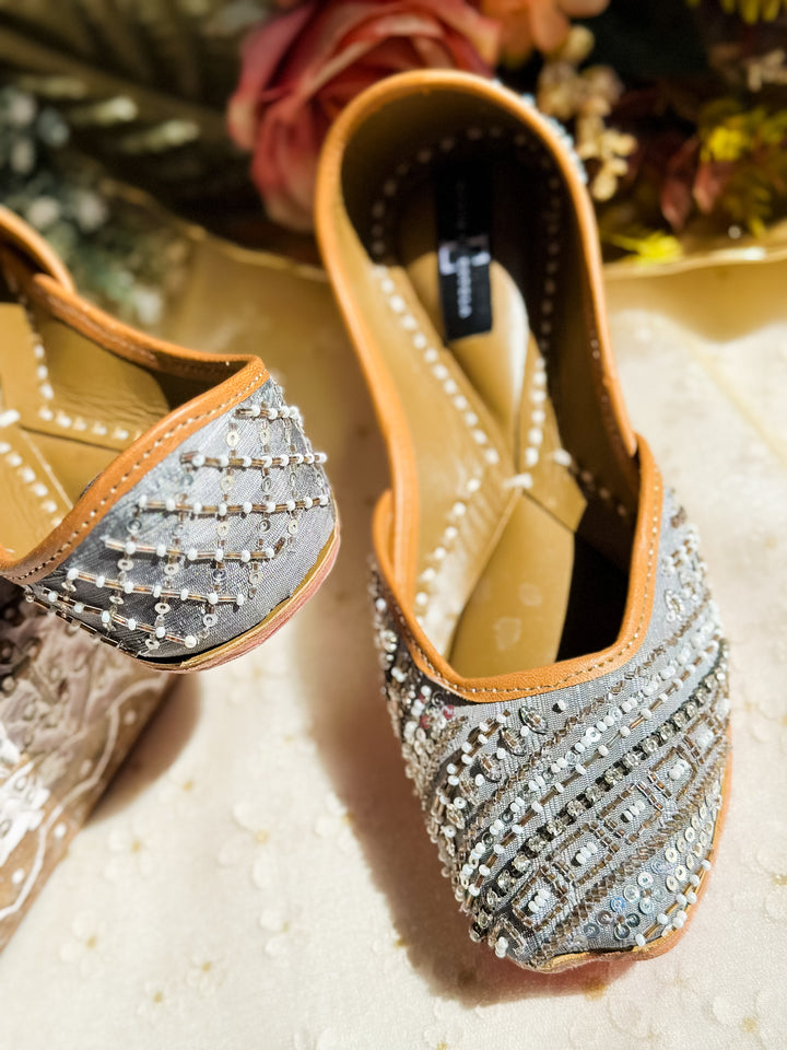Sparkle Silver Jutti Flats