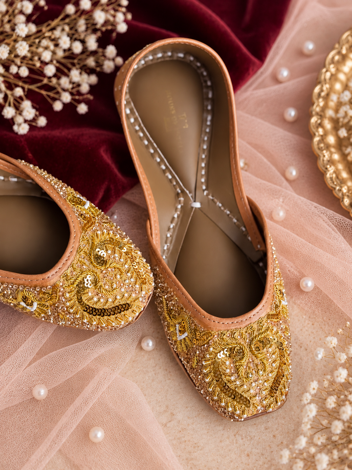 Mor Golden Punjabi Jutti