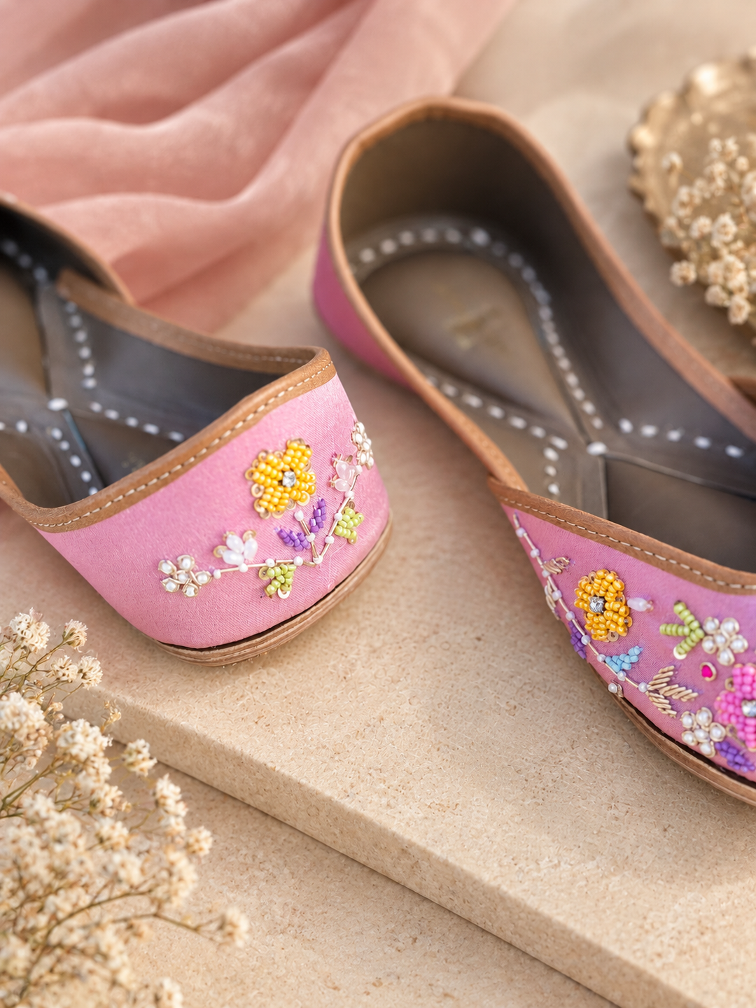 Mehak Pink Punjabi Jutti