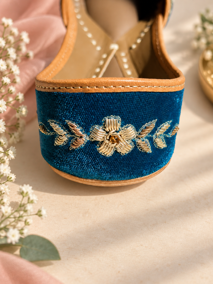 Pavo Dark Teal Punjabi Jutti